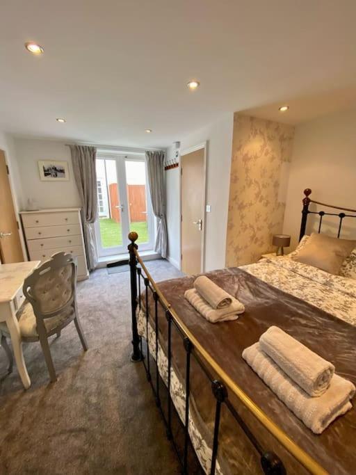 Stratford Centre, Ground Level, Parking Nearby Apartment Luaran gambar